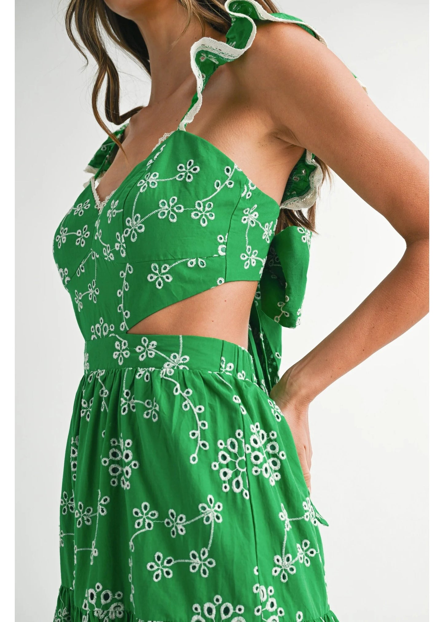 Elaine Eyelet & Lace ruffle Sleeve Tiered Midi